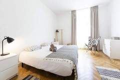Ferienwohnung - Résidence Appartement Moderne De 90 M2 Dans La Rue D'antibes & Croisette &agrave; 200 Metres - Ferienunterkunft in Cannes (4 Personen)