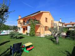 Ferienwohnung - Ferienwohnung Suran