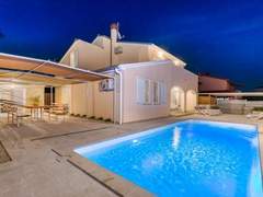 Ferienhaus - Ferienhaus Villa Ostone