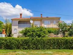 Ferienwohnung - Ferienwohnung Casa Korpar