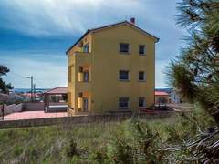 Ferienwohnung - Ferienwohnung House Robert