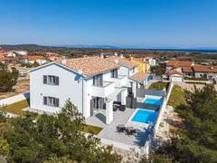 Ferienhaus - Ferienhaus Villa Residence Oli A