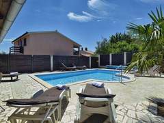 Ferienhaus - Ferienhaus Golf House