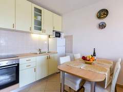 Ferienwohnung - Ferienwohnung Juanita / HR-10326-01