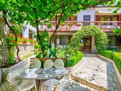 Ferienwohnung - Ferienwohnung CIRO CH / HR-07098-04