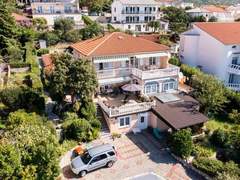 Ferienwohnung - Ferienwohnung Wohnung mit Terrasse