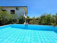 Ferienwohnung - Ferienwohnung in Novi Vinodolski mit Grill, Garten und Terrasse