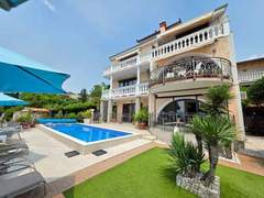 Ferienwohnung - Ferienwohnung Appartement mit Balkon - gemeinsamer Pool und Terrasse