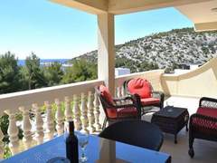 Ferienwohnung - Ferienwohnung Villa Luger 1. OG