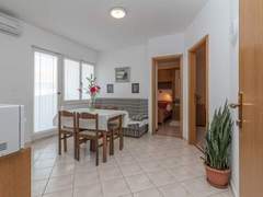 Ferienwohnung - Ferienwohnung Apartment mit zwei Schlafzimmern und eigenem Balkon