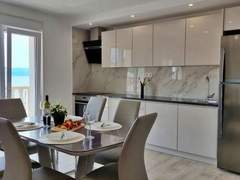 Ferienwohnung - Ferienwohnung Superior-Apartment mit zwei Schlafzimmern DaMa