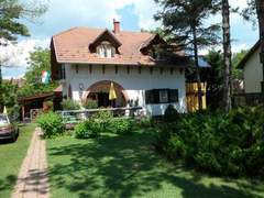 Ferienwohnung - Ferienwohnung Wohnung in Balatonföldvár mit Terrasse und Grill