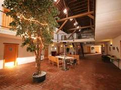 Ferienwohnung - Ferienwohnung Landgut mit Dachterrasse