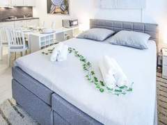 Ferienwohnung - Ferienwohnung Apartment Luna