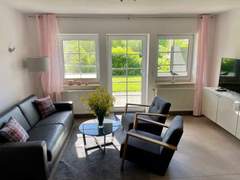 Ferienwohnung - Ferienwohnung Moderne 2-Zimmer Ferienwohnung