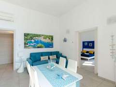 Ferienwohnung - Ferienwohnung Wohnung mit Meerblick und privater Garage