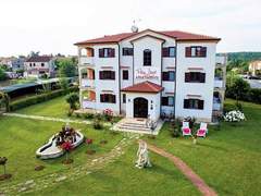 Ferienwohnung - Ferienwohnung Villa Linet 7.