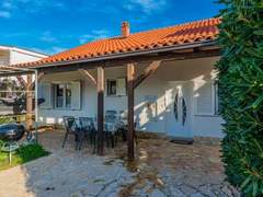 Ferienhaus - Ferienhaus Ferien haus Loncar