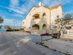 Ferienwohnung - Ferienwohnung Apartment Partelj 3