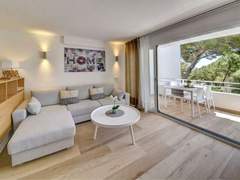 Ferienwohnung - Ferienwohnung Neu renoviertes, modernes Apartment für 4 Personen, direkt an der Cala Ferrera
