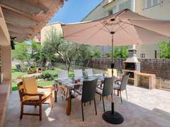 Ferienhaus - Ferienhaus Stilvolle Villa mit Terrasse und Nähe zum Strand