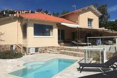 Ferienhaus, Exklusive Unterkunft - Villa plage privée vue sur la mer - Ferienunterkunft in Théoule-sur-mer (8 Personen)