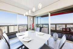 Ferienwohnung - Résidence Bnb Renting 3 Pi&egrave;ces Avec Une Vue &agrave; Couper Le Souffle &agrave; Antibes ! - Ferienunterkunft in Antibes (4 Personen)