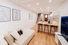 Ferienwohnung - Résidence Charmante Maisonnette Enti&egrave;rement R&eacute;nov&eacute;e Dans La Vieille Ville D'antibes - Ferienunterkunft in Antibes (4 Personen)