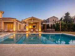 Ferienhaus - Ferienhaus Villa Star mit Whirlpool