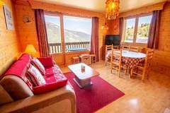 Ferienwohnung - Le Surf 1 - Ferienunterkunft in Meribel Les Allues (4 Personen)
