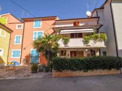 Ferienwohnung - Ferienwohnung Wohnung Miro direkt am Strand