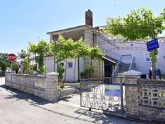 Ferienwohnung - Ferienwohnung Geräumige Unterkunft in Punta Umag in Strandnähe.