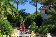 Ferienwohnung - Résidence Goélia Les Jardins d'Azur - Ferienunterkunft in Saint-Raphaël (6 Personen)