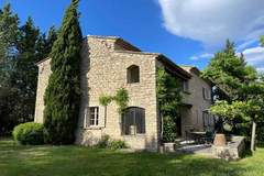 Ferienwohnung - La Familiale - Maison provençale avec piscine et vue imprenable sur Gordes - Ferienunterkunft in Gordes (8 Personen)