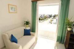 Ferienwohnung - Apartments Anamarija - One Bedroom Apartment with Balcony (A2+2) 4 - Ferienunterkunft in Privlaka (4 Personen)