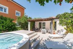 Ferienhaus - Villa Alis - Ferienunterkunft in Novigrad (3 Personen)