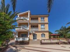 Ferienwohnung - Ferienwohnung Villa Canaria 1