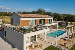 Ferienhaus - Casa Novita - Ferienunterkunft in Pazin (10 Personen)