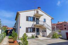 Ferienwohnung - Veliki - Ferienunterkunft in Pula (6 Personen)