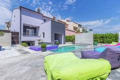 Ferienhaus - Casa Moderna - Ferienunterkunft in Pula (4 Personen)