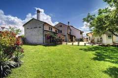 Ferienhaus - Villa Lucy - Ferienunterkunft in Barban (16 Personen)