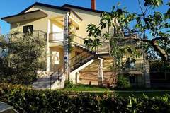 Ferienhaus - Ferienunterkunft in Porec (4 Personen)