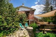 Ferienhaus - Agrifogli Rosa - Ferienunterkunft in Sassetta (4 Personen)