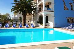 Ferienhaus - Ferienunterkunft in Orosei (4 Personen)