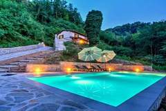 Ferienhaus, Exklusive Unterkunft - Ferienunterkunft in Borgo a Mozzano (8 Personen)