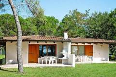 Holiday resort Belvedere, Grado-Miramare - Ferienunterkunft in Belvedere di Aquileia (5 Personen)