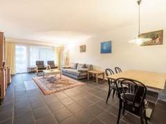 Ferienwohnung - Ferienwohnung Val Signina 3-5