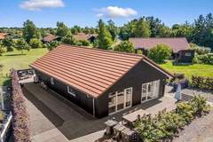 Ferienhaus - Ferienunterkunft in Væggerløse (8 Personen)
