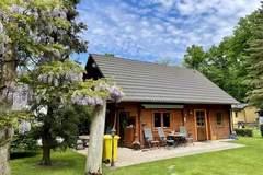 Ferienhaus - Ferienunterkunft in Neuruppin (4 Personen)