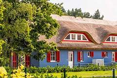 Ferienhaus - Ferienunterkunft in Glowe (6 Personen)